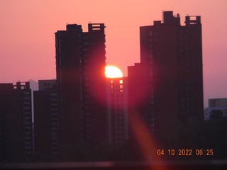 F61263CE-65DA-475D-A1F4-97B7666FE3C4/L0/001