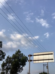 50AE5BF0-F799-432B-B5A9-DF2326230422/L0/001