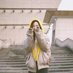 001