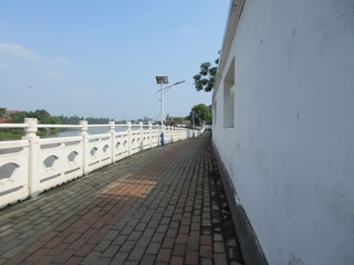 18951