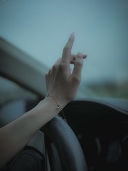 268882