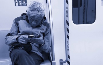 596345
