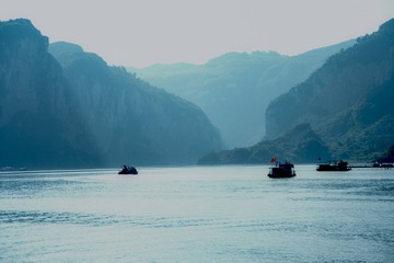 40BB3756-7EF0-42EF-A9B4-48A10D4214F1/L0/001