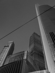 273639