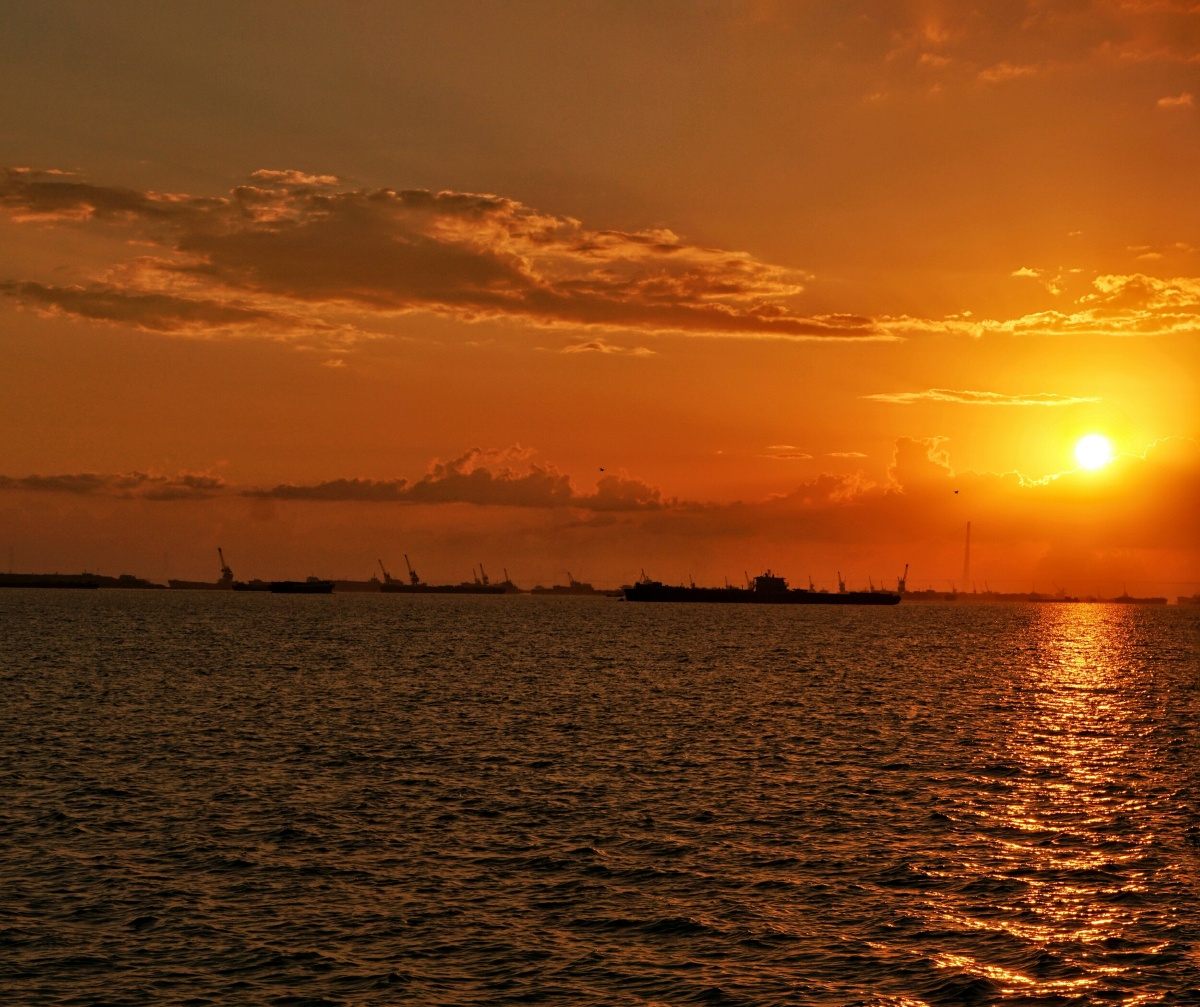日出江南江上日出