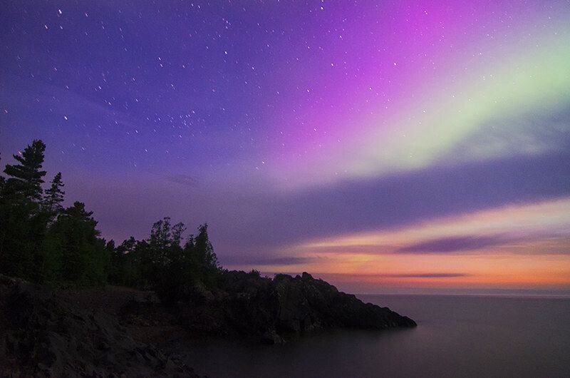 The Superior Light Show<br />
