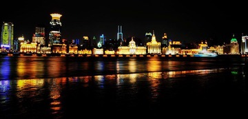夜间布景.jpg