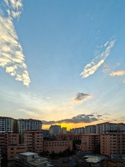 1000056925