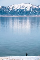 548