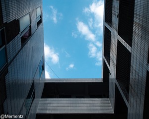 3C1823E7-D76E-49A7-A25C-3E80629C3B2F/L0/001
