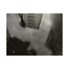 483882