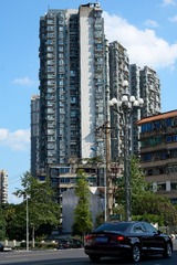 DFABC79F-5632-4F3A-BF27-465444EA9924/L0/001