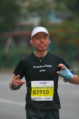 698343