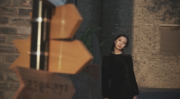 115018