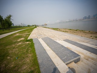 A9167823-6F74-47A7-947D-882DE3C61402/L0/001