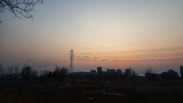 970911