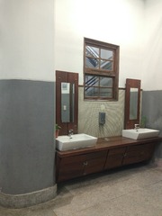 822502