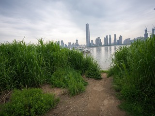 C2377026-2213-41C1-8694-F881E0269B0B/L0/001