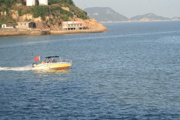 6118FB13-A8D5-48F6-9AAC-6949C9A12BCE/L0/001