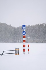 001