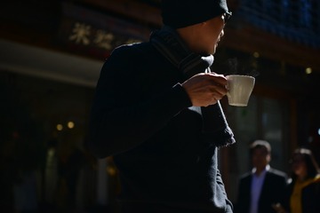 001
