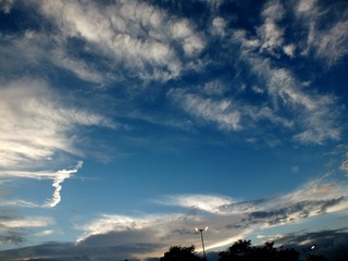75F37E99-277D-44B1-BA17-7E0A3ECF7CE5/L0/001