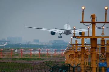 D4115DE4-928C-408E-9EB0-97ECBDCA776C/L0/001