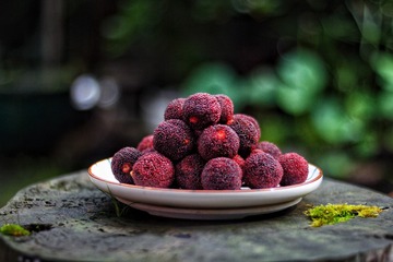 39307