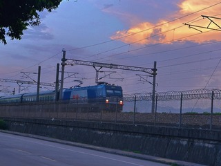 0802E5F2-5F59-4F0B-92F9-BE3C2CA901F3/L0/001