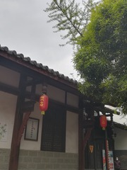 1108301