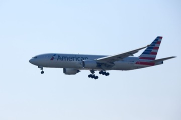 [AA][B777-223ER][N779AN][02]