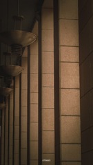 908824