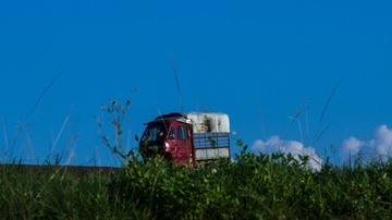 53ECAEA4-7754-445D-A3F6-5302A66B5B41/L0/001