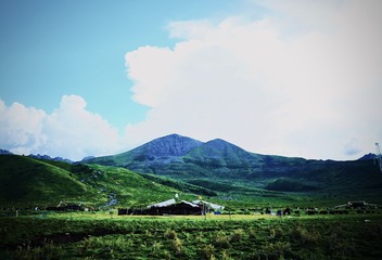 27F5F124-9DA9-460A-A79B-3B3E8C227BC6/L0/001