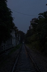 371567