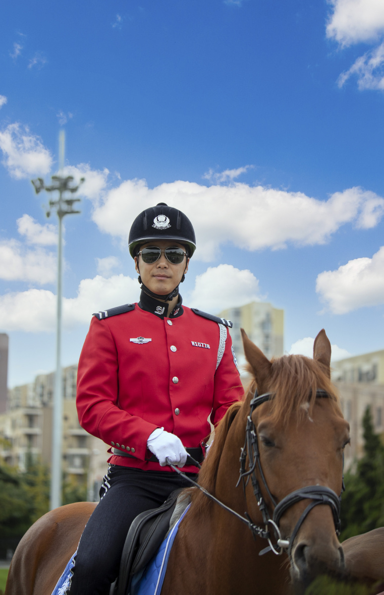 国庆节期间大连骑警巡演