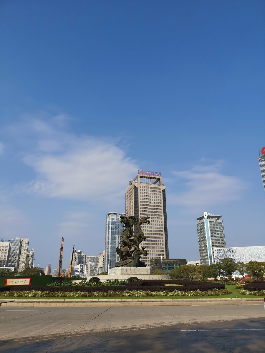 赣州商会大厦及九条龙