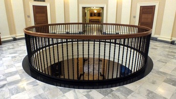 State Capitol of Maine in Augusta-008.JPG
