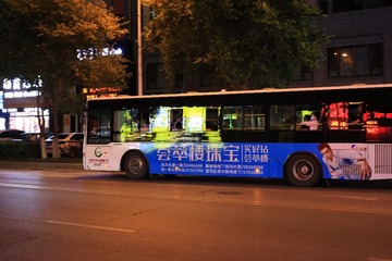447436