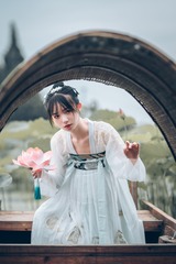 001