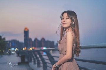 1008909