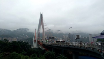 141070