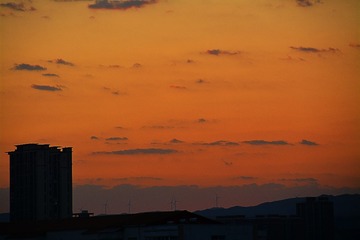 EBABF369-C73C-40EB-852E-50F59C828762/L0/001