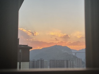 0656BDE2-5316-4FB5-A63B-F2E987BA910D/L0/001