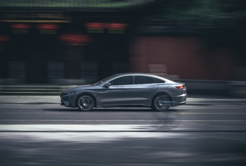 924077