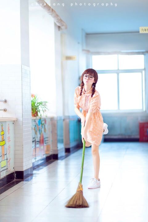 05<br />
