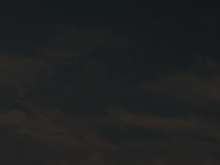 892611