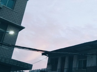 375197
