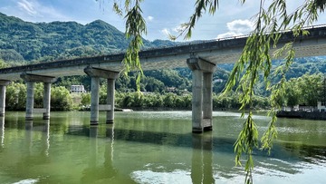 3F865B23-629F-40F1-ABD3-C46FA07333D0/L0/001