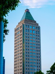 AC5264B5-F996-4099-A744-60353F70D340/L0/001